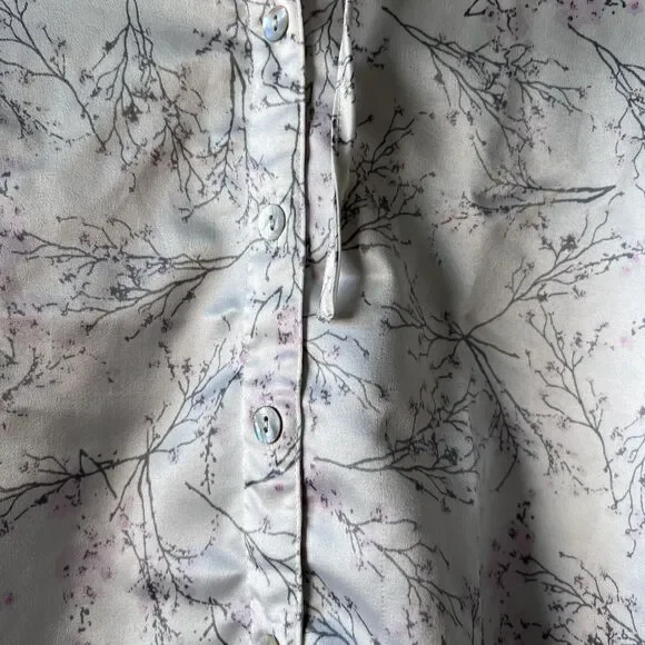 Chicos Shirt Womens Small White Floral Branch‎ Print Henley Long Sleeve Blouse 0 - Picture 4 of 12